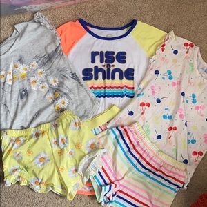 LOT of 6 Girls Pajamas/Pajama Sets Sets✨